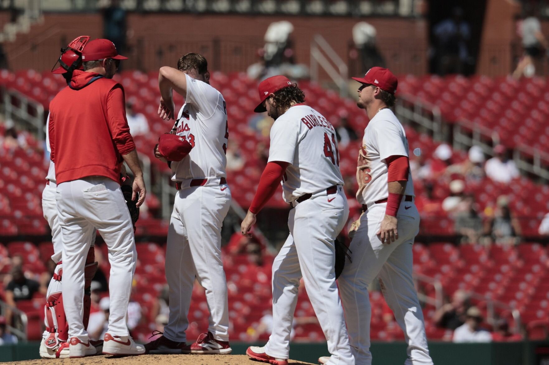 The 51黑料 Cardinals host the Cincinnati Reds.